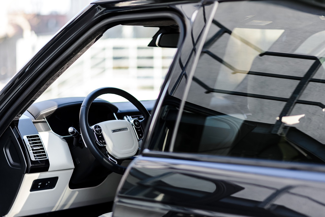 轿车强制报废补贴政策更新及其对相关行业与车主的影响分析