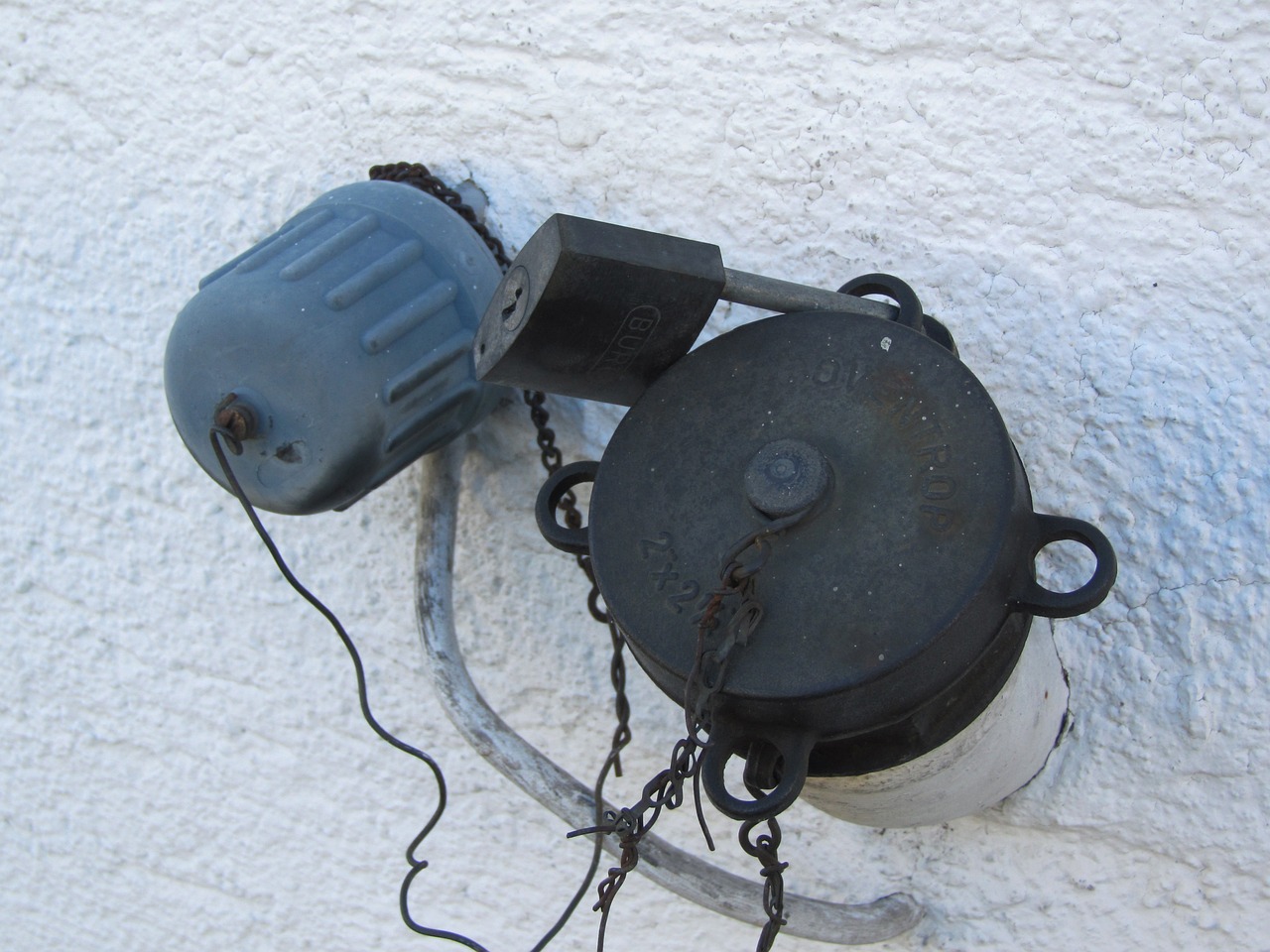 掌握原油市场动态,洞悉能源市场趋势,下载原油行情宝应用!