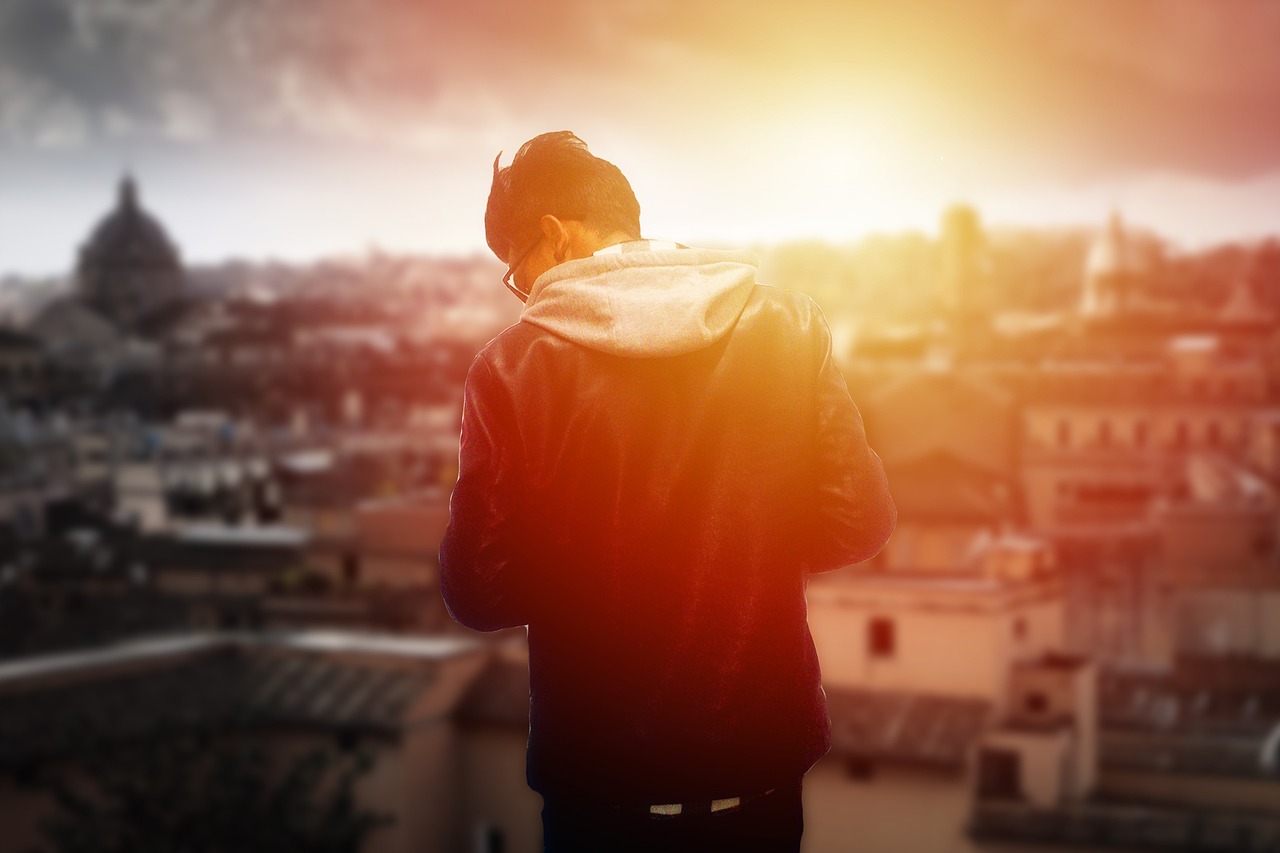 男演员许的闪耀之路，演艺生涯的璀璨轨迹