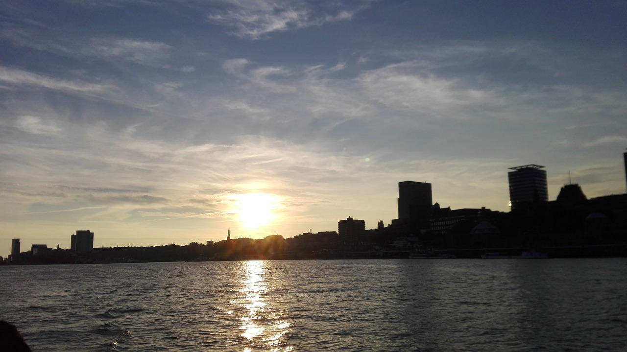 成都光华新城蓬勃发展,最新动态揭示城市新引擎的强劲动力