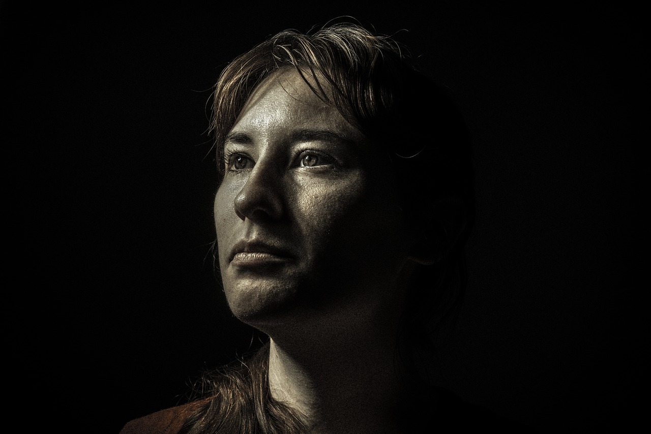 兽性新人类电影，探索人类与兽性的交融与冲突的挑战