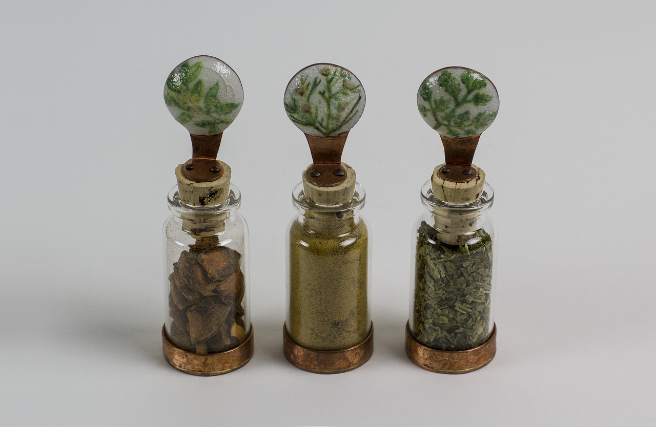 探寻千年汝瓷魅力与价值，最新汝窑瓷器拍卖信息速递