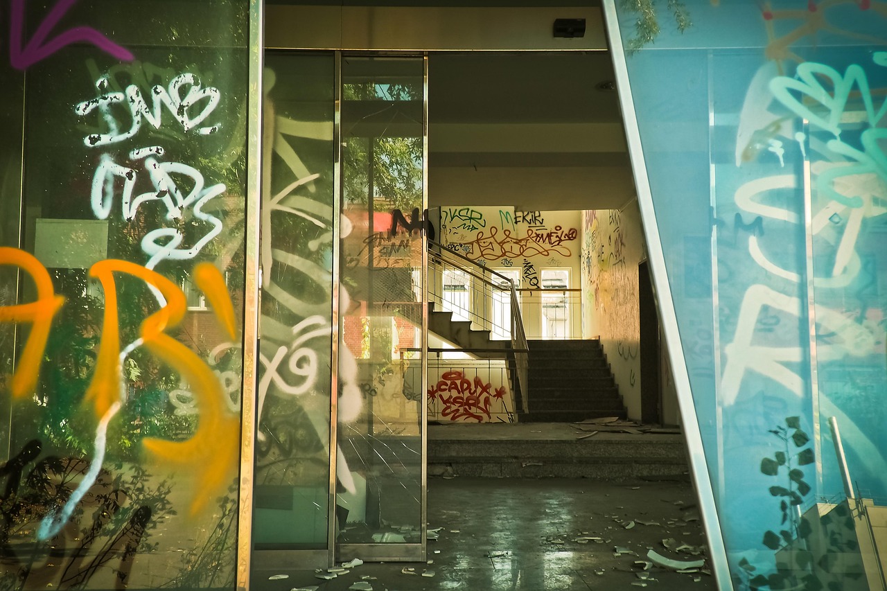 大屏畅享电影盛宴，投屏技术的魅力与体验