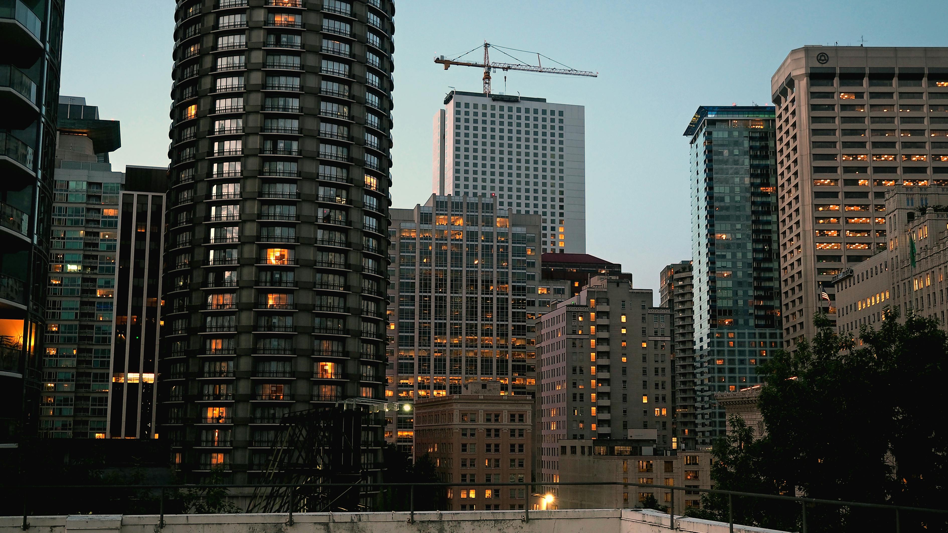 揭秘最新位置，探索1024核心工厂新址揭秘