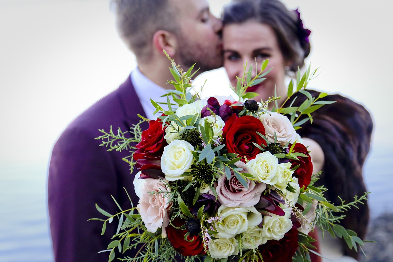 胡白婚礼致辞，爱的誓言与美好承诺的见证