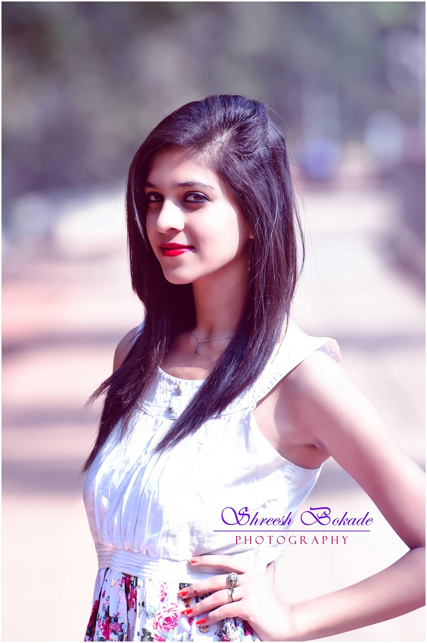 迪丽热巴璀璨星光下的时尚魅力美照曝光