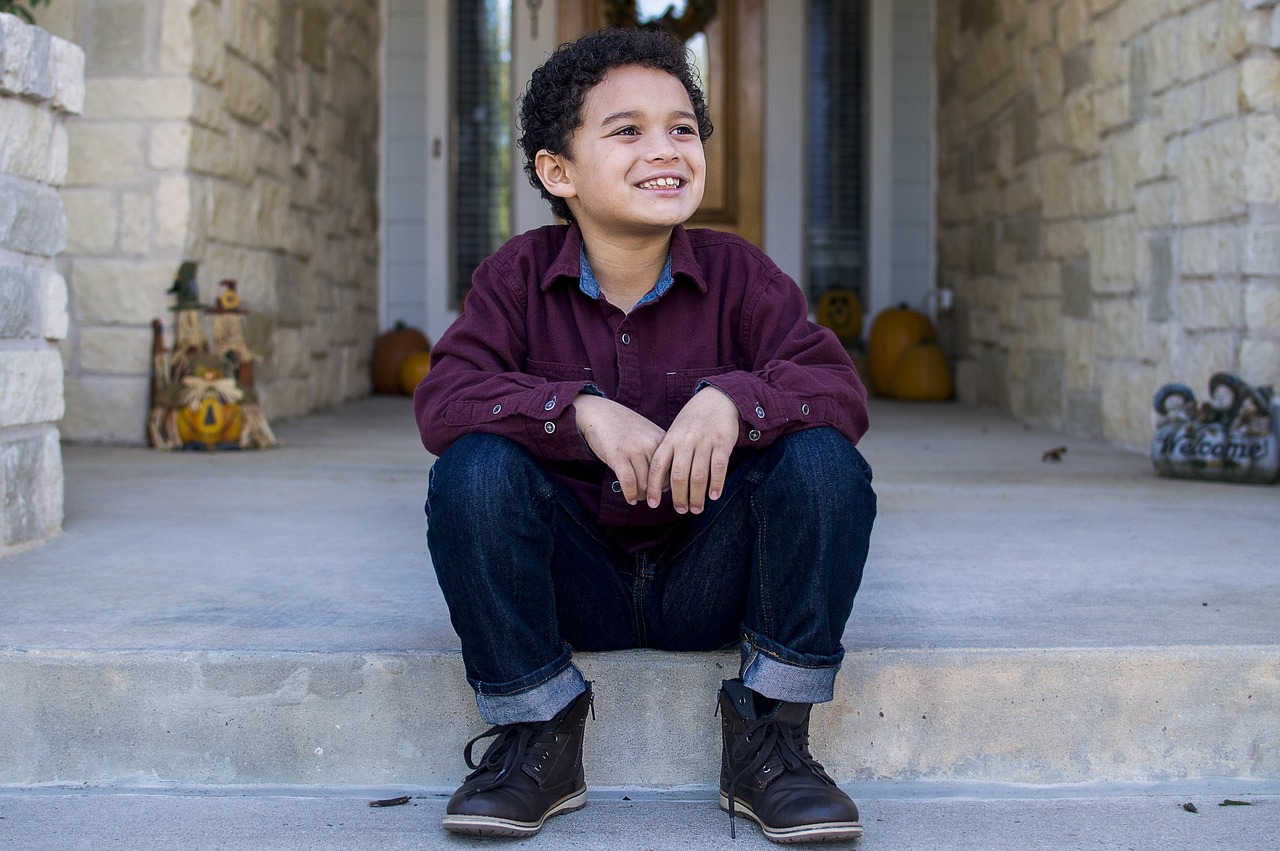 邻里的人们演员，塑造真实生活的艺术力量之旅