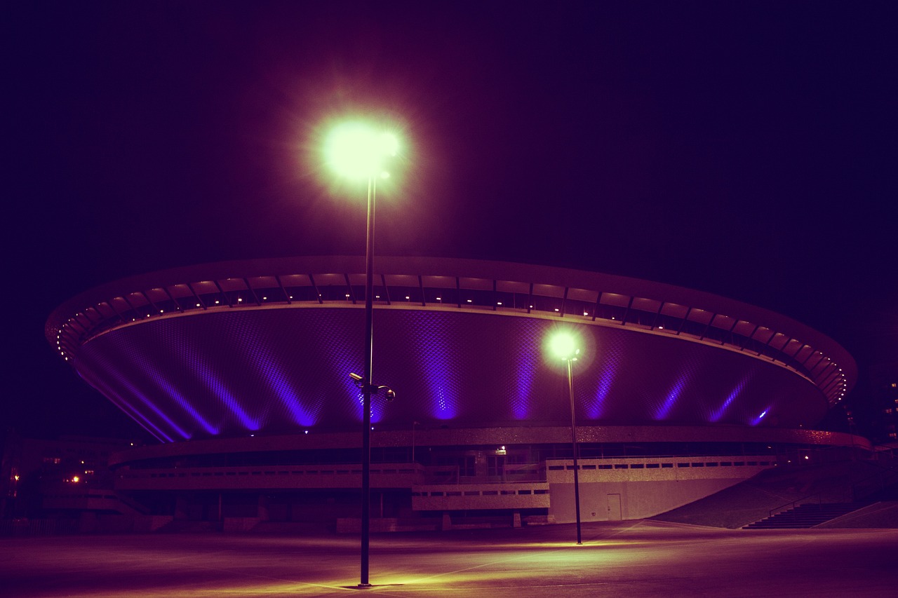 成都上市企业，繁荣商海中的璀璨之星