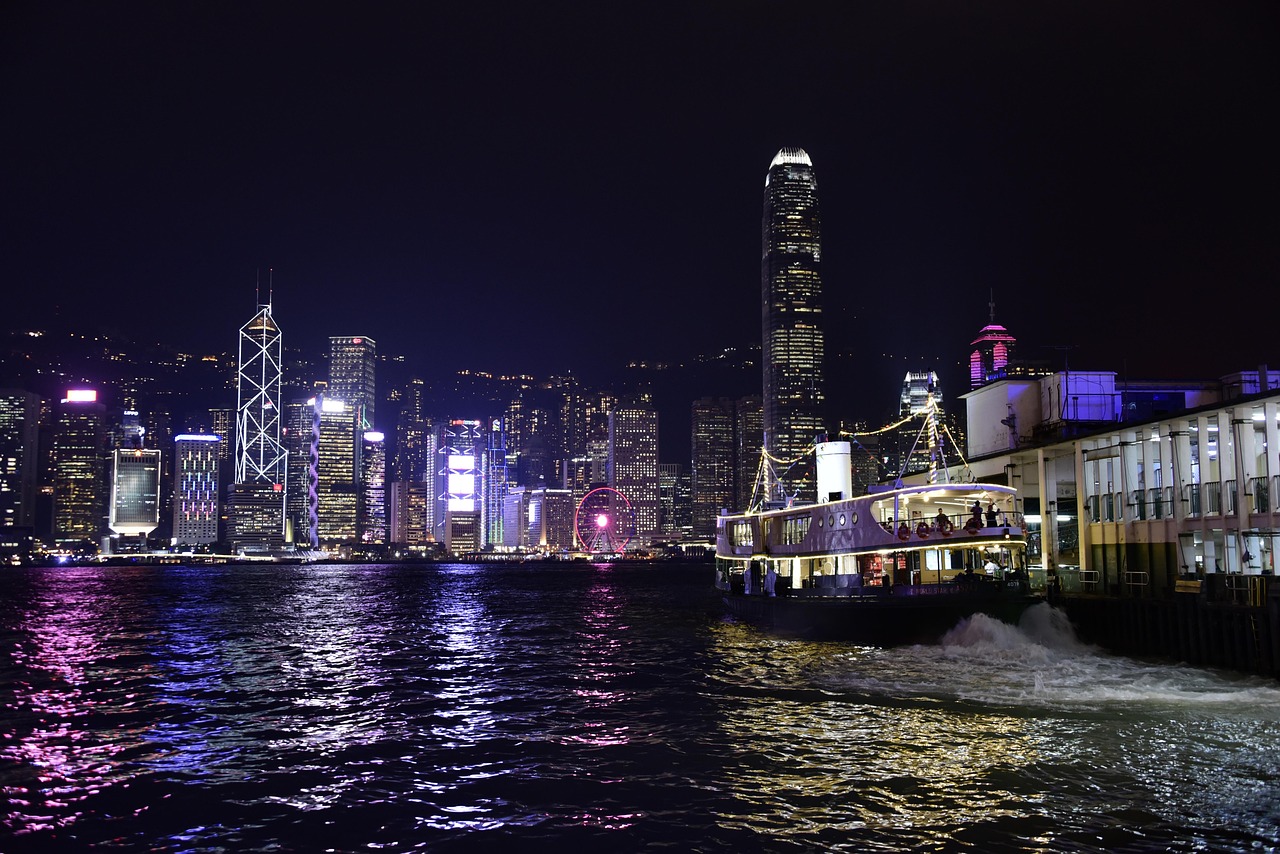 茂名明星璀璨闪耀，照亮城市文化天际