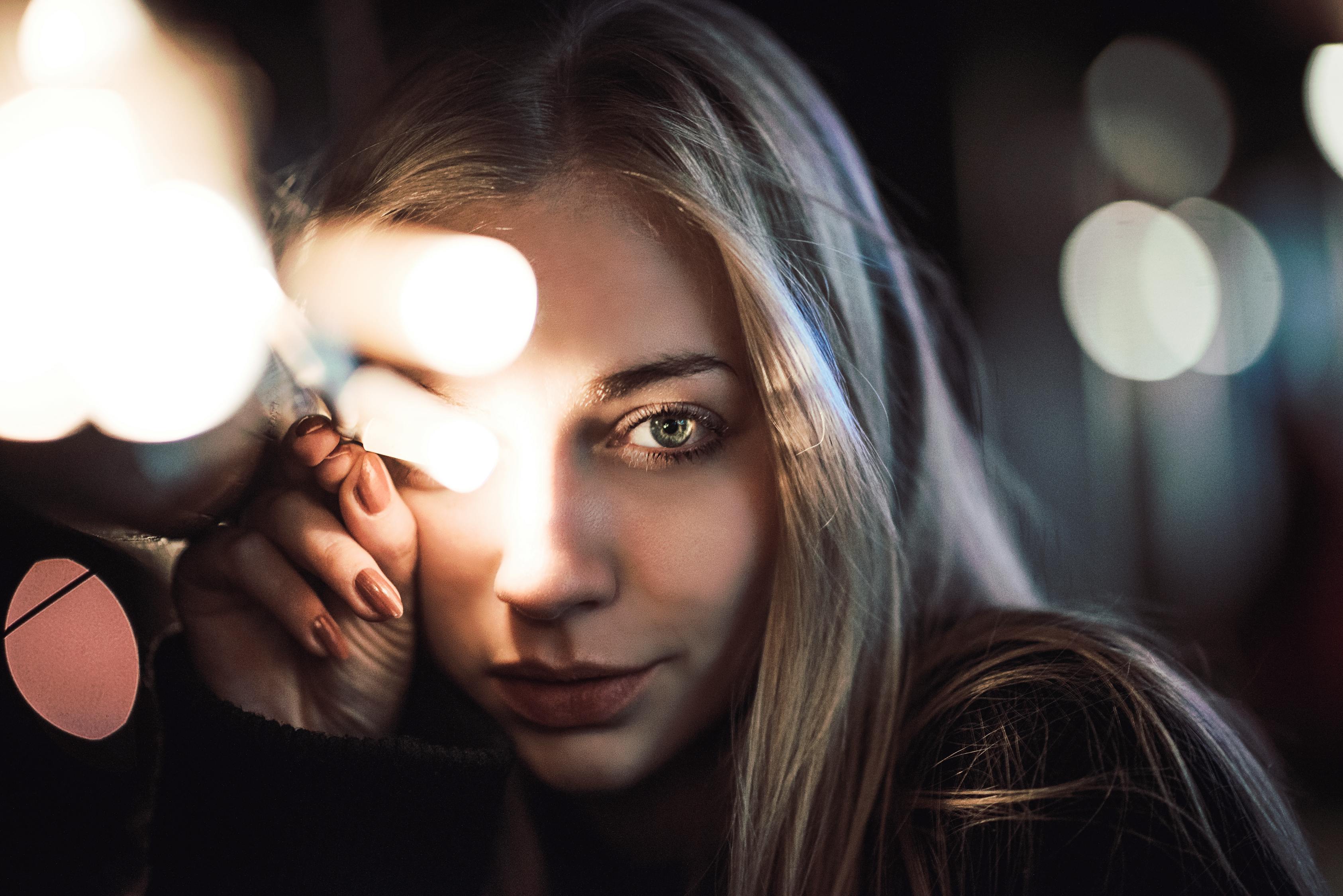 最美的是你演员表，影视界的璀璨星辰