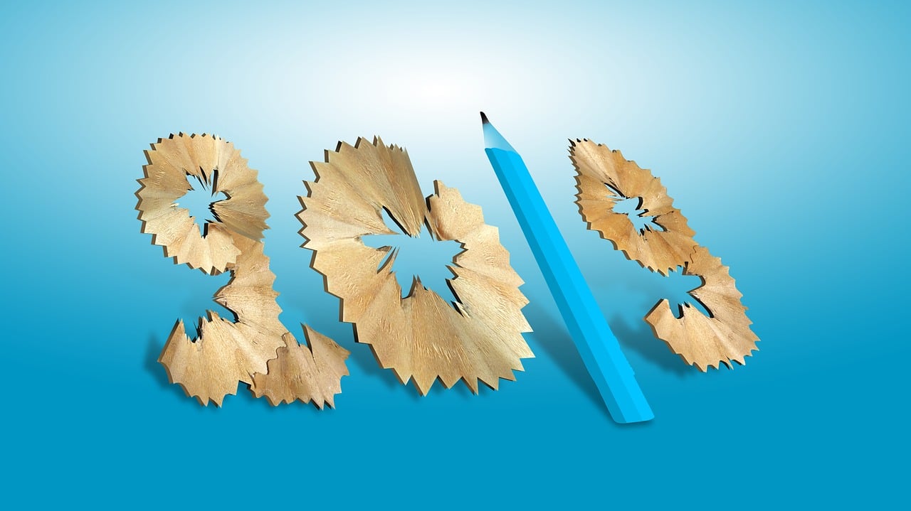 深圳龙岗二手房价格动态，市场走势与影响因素深度探讨