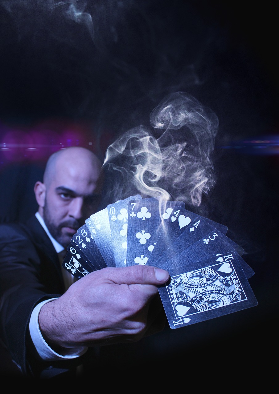 黑社会明星，探索黑暗中的明星之光