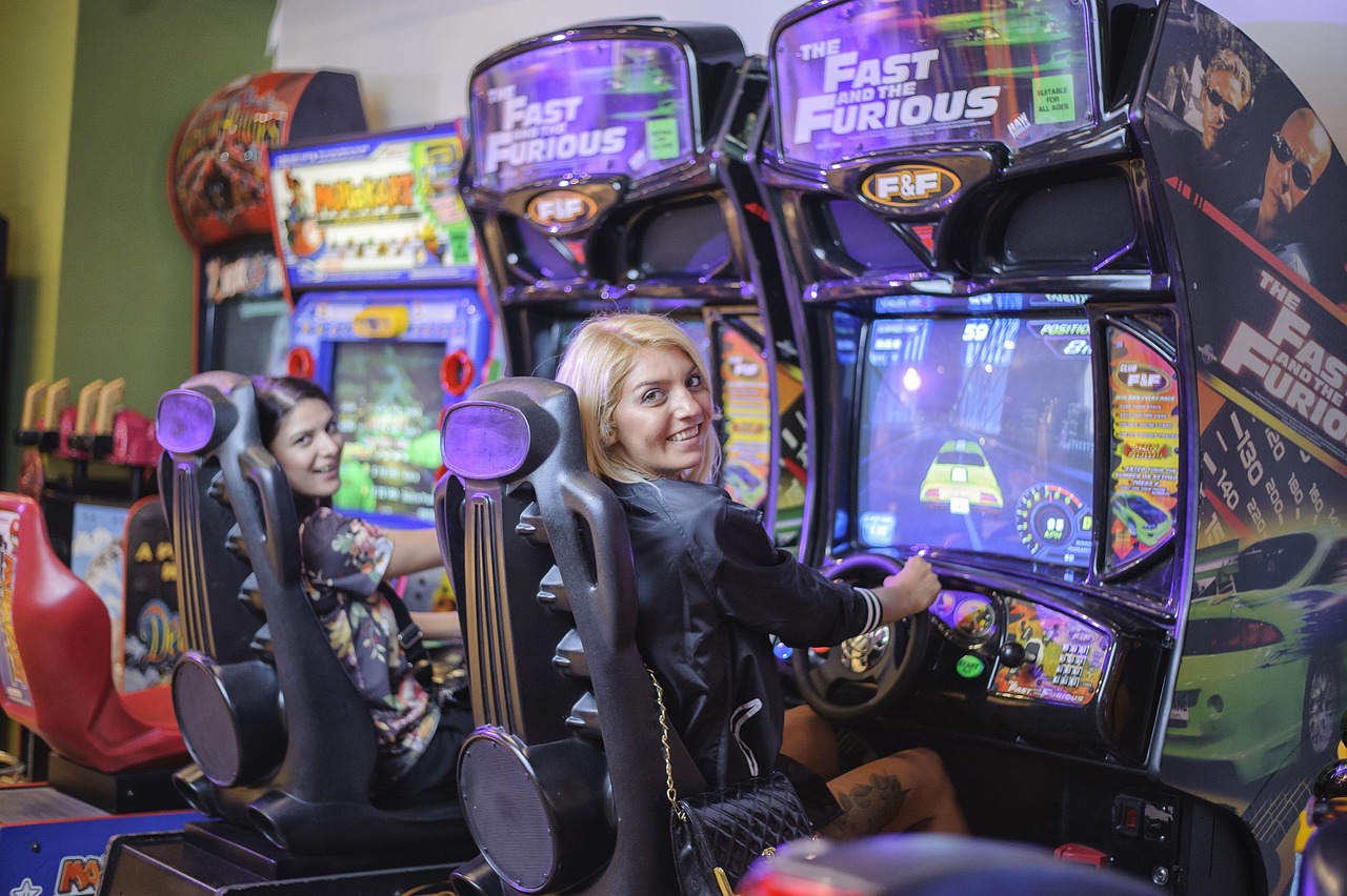 FPS比赛，激情与技术的碰撞对决