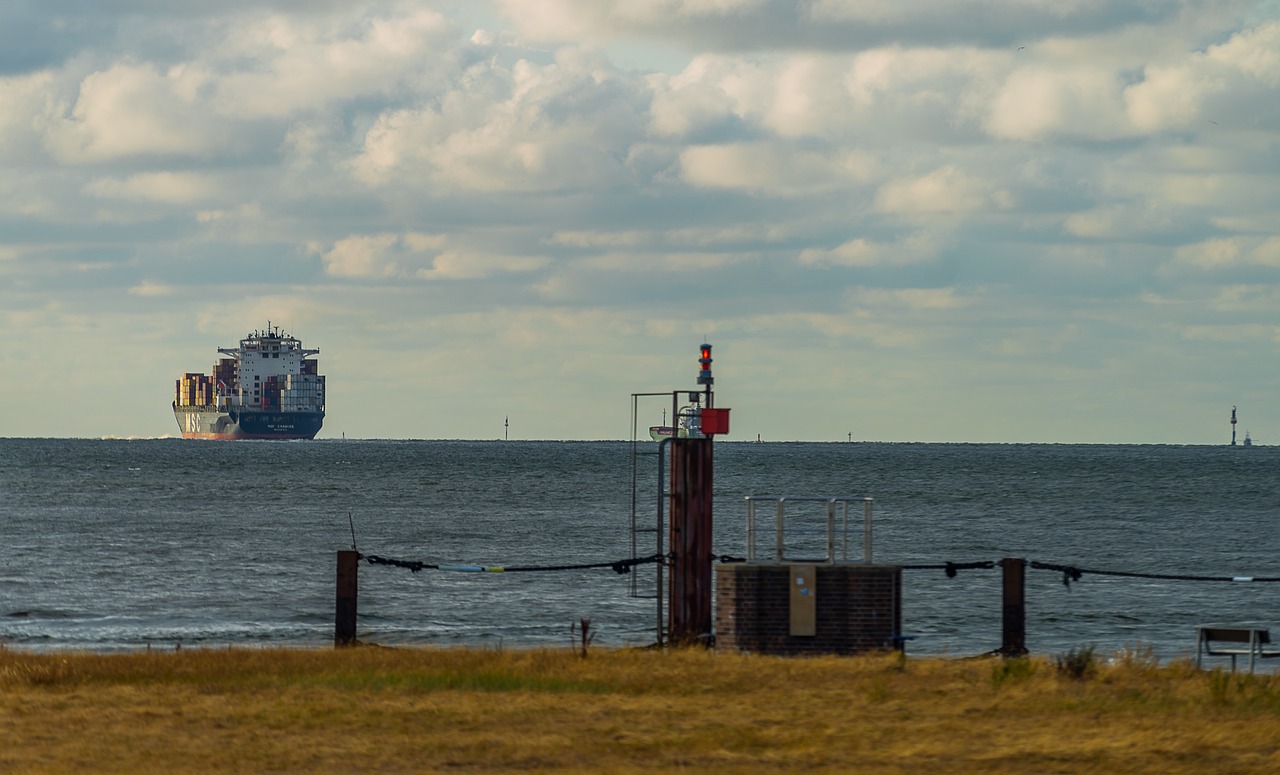 船舶报告系统最新版，引领航海科技革新之旅