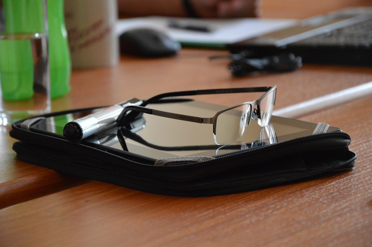 陕西人大代表胡悦最新动态简报