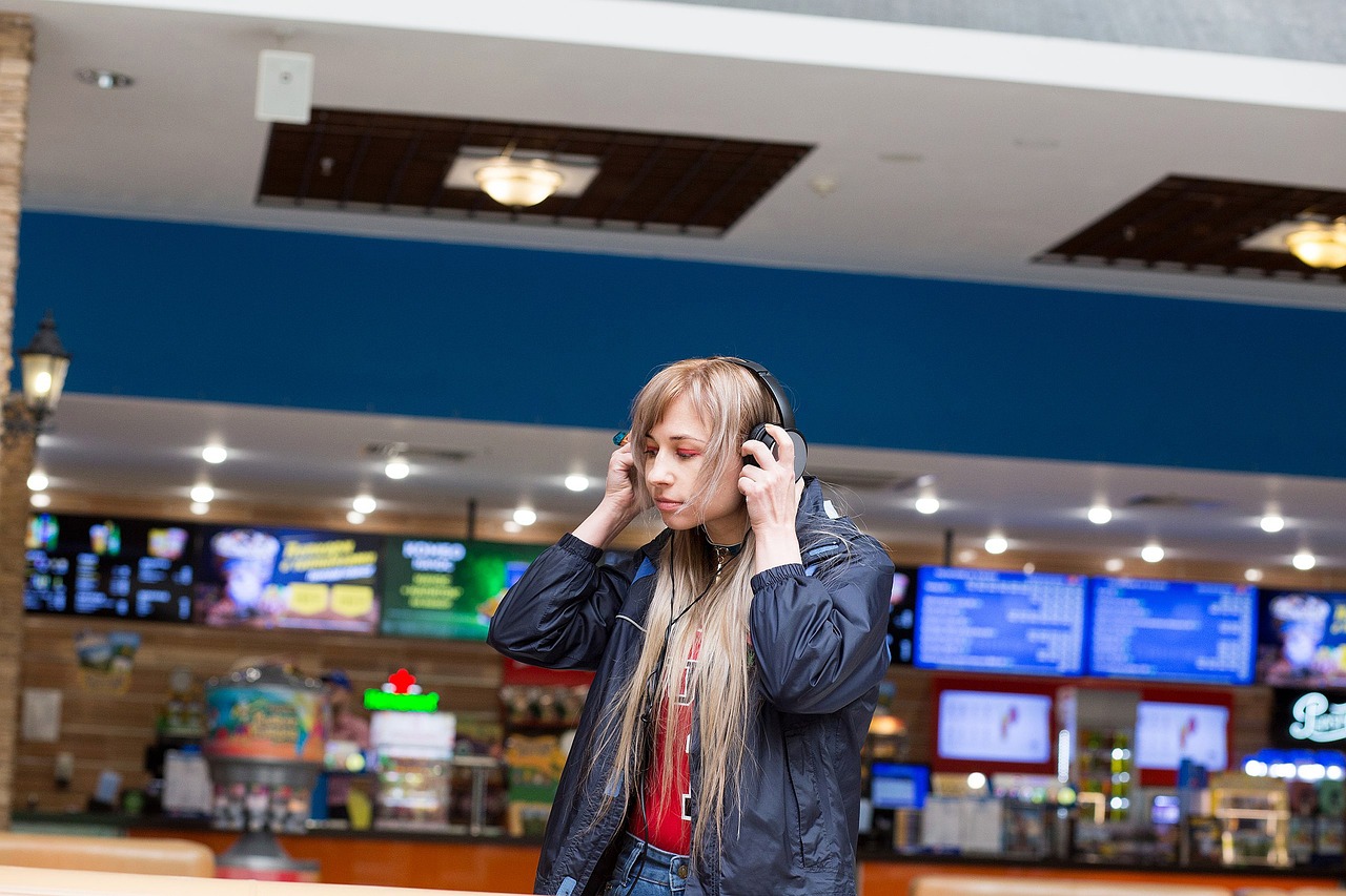 崔始源2017最新动态，音乐、影视与时尚领域的全面发展揭秘