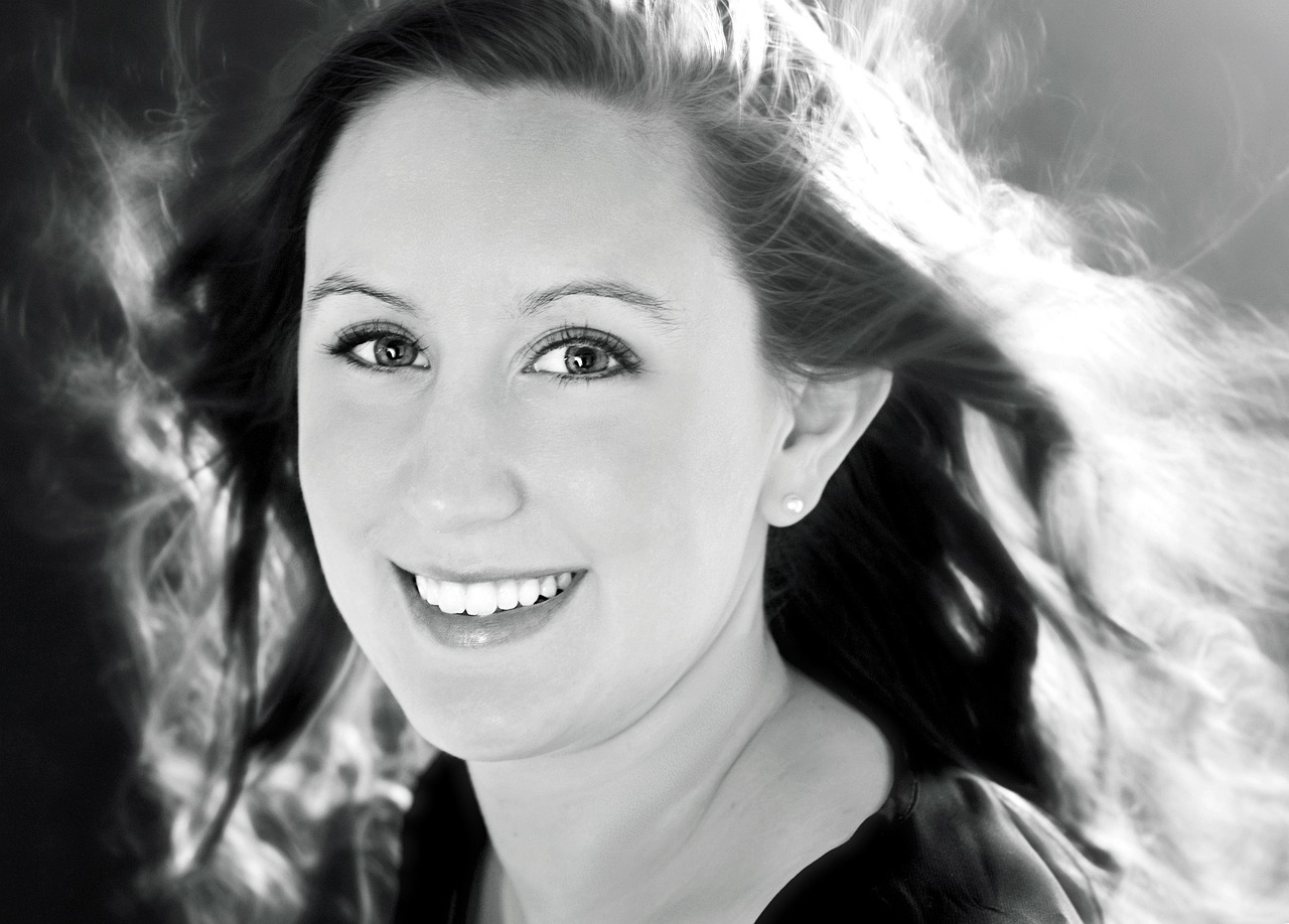 风雨丽人演员表揭秘，时代剧魅力群像的璀璨之星