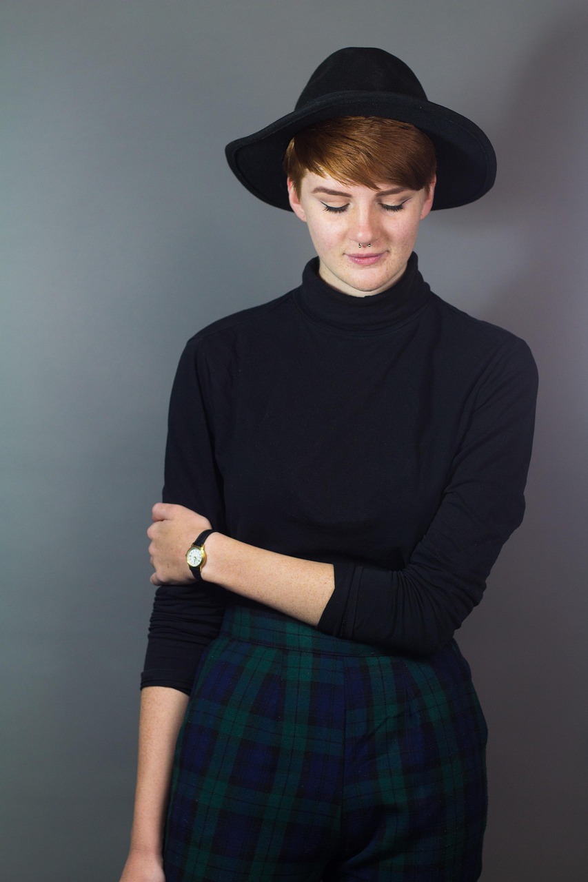 东电体演员演绎经典，塑造魅力无限的角色形象