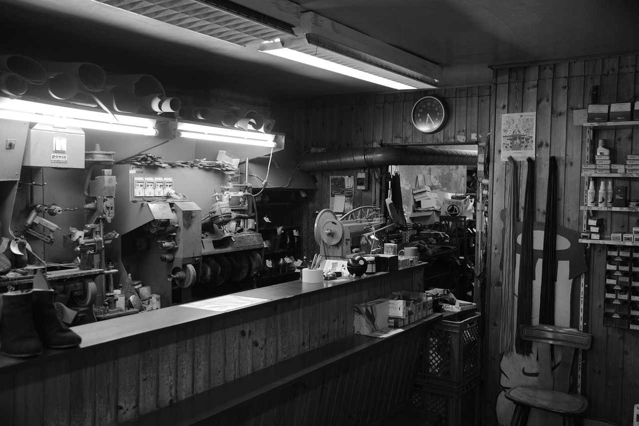 光影交织的艺术殿堂，H电影院探秘