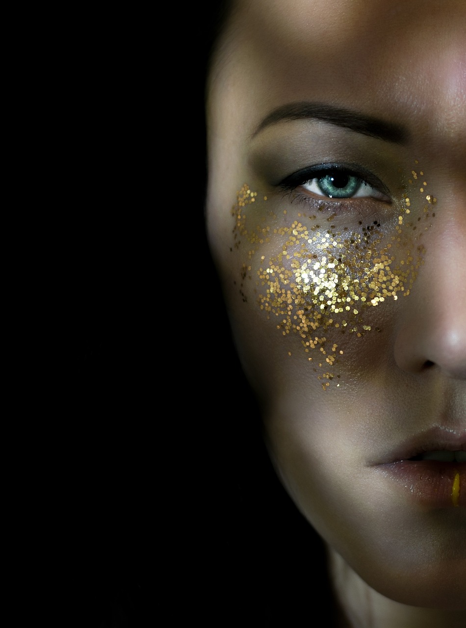 邱璎珞新动态揭秘，揭开神秘面纱，展现无限魅力与可能