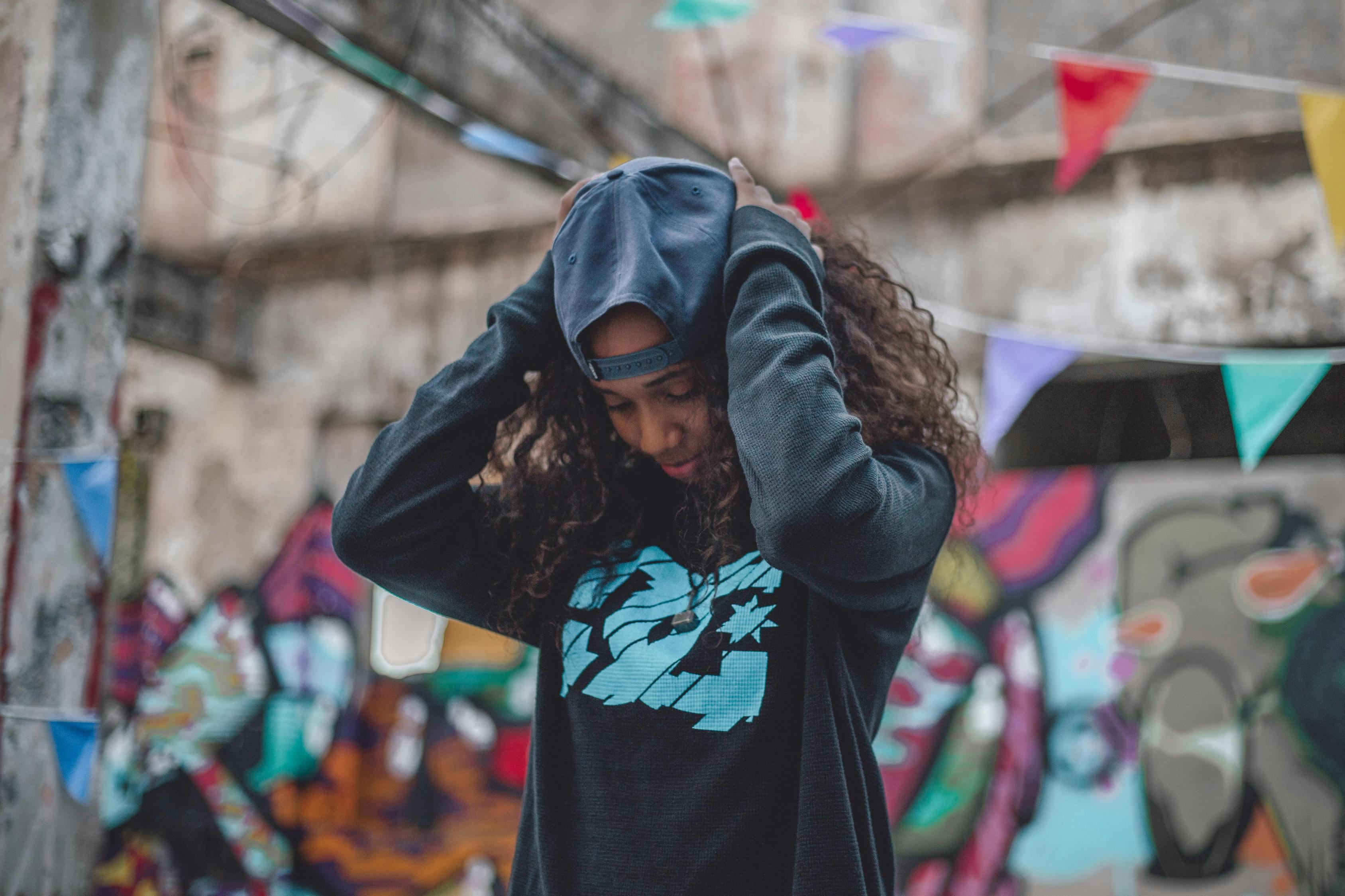 青春舞台上的独特魅力，尬青春演员探索