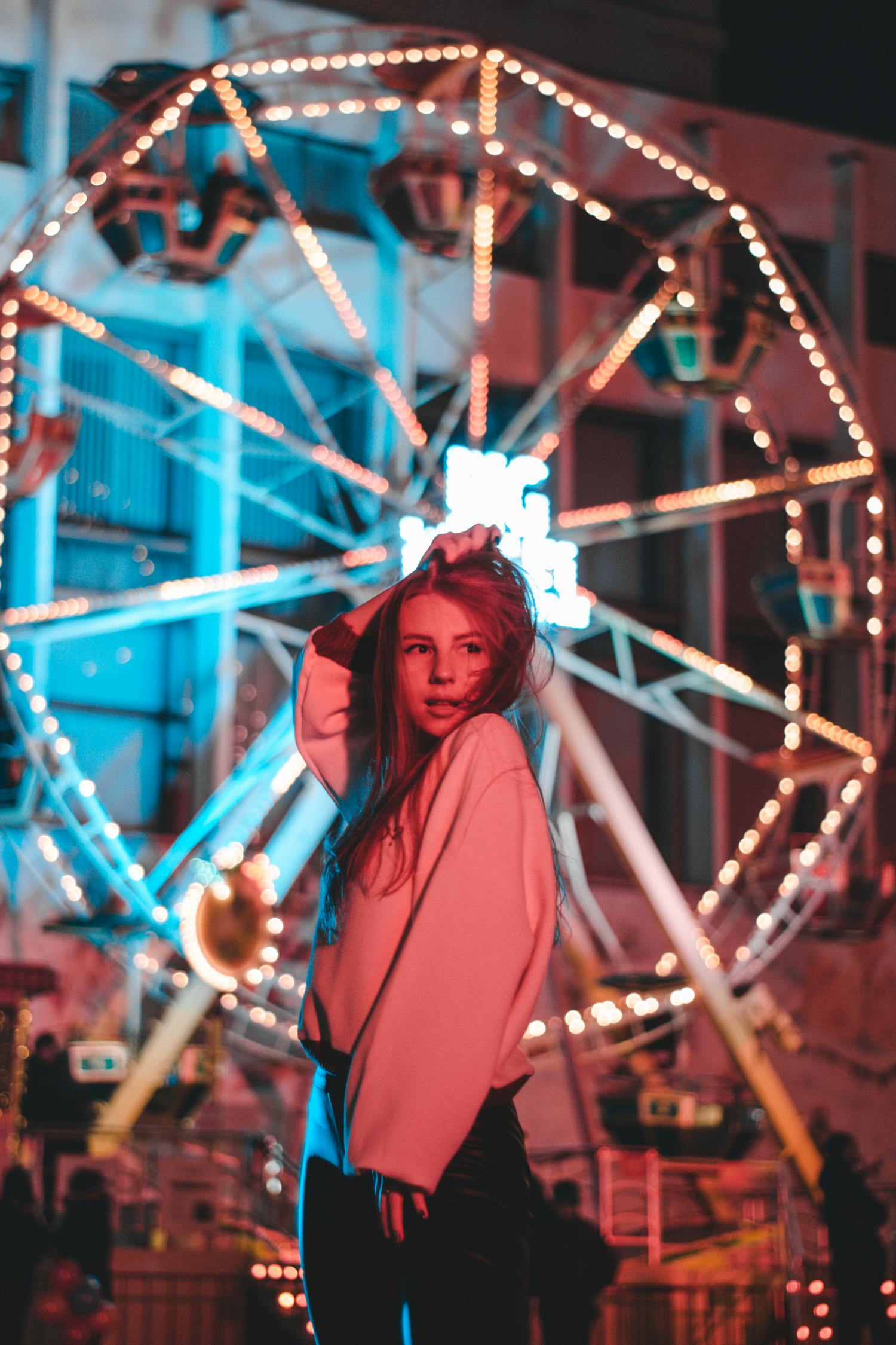 探索时尚前沿，最新潮流色彩魅力探索