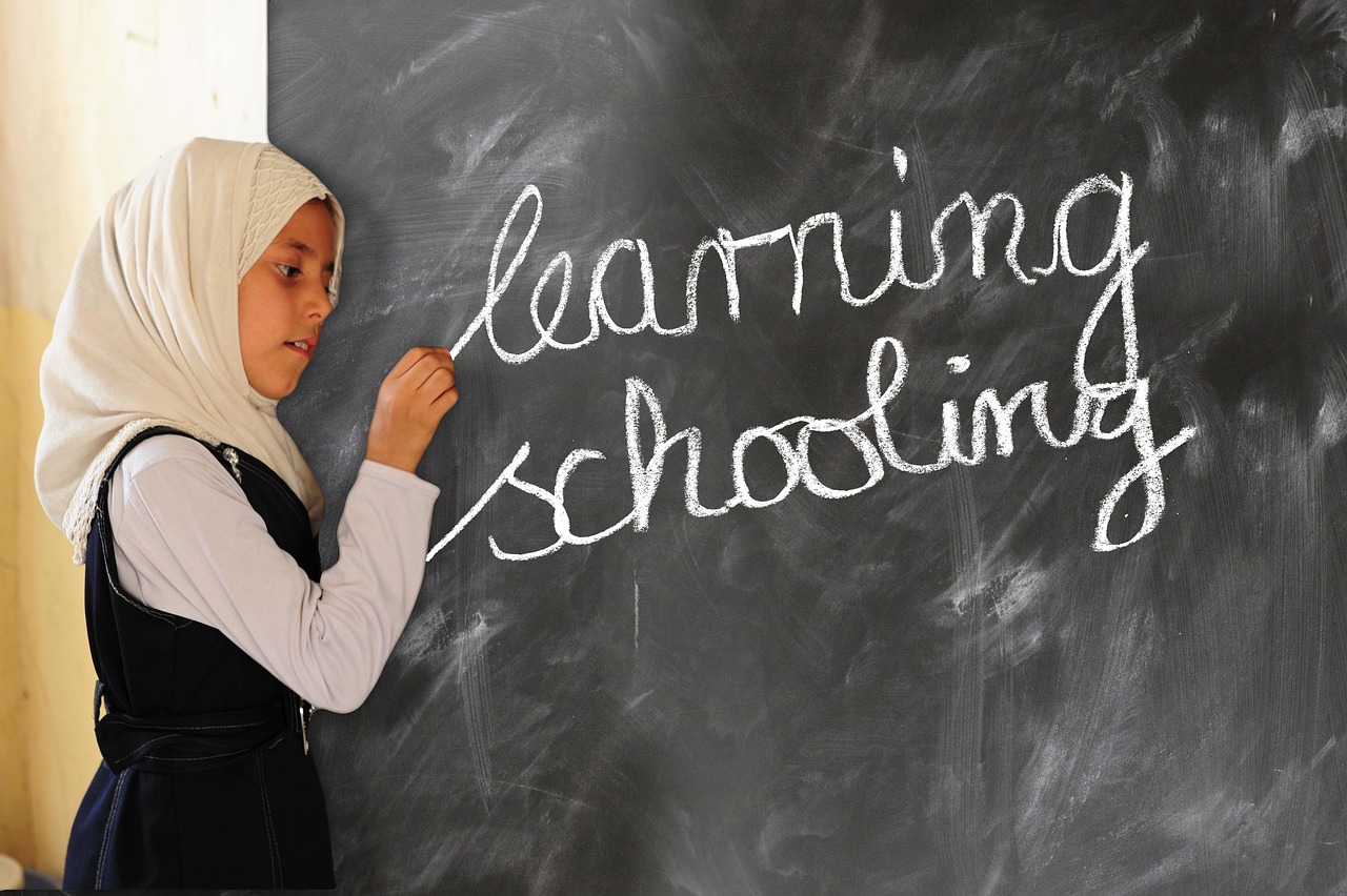 法国大鼻子演员,银幕上的魅力与传奇人生