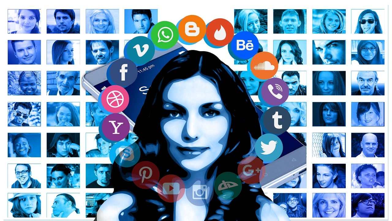 动漫世界中的萌女魅力展示