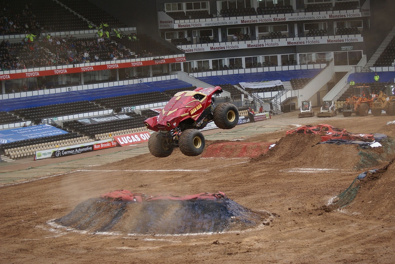 策略与激情的较量，卡片怪兽比赛激战正酣！