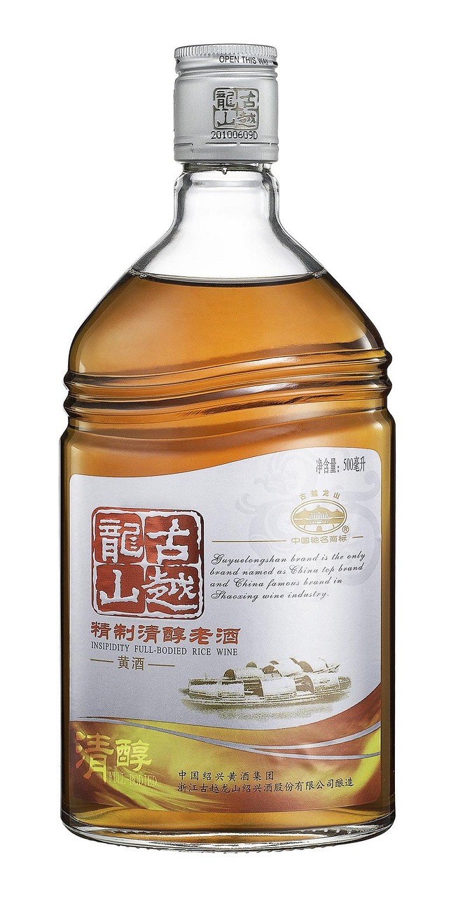 古越龙山花雕酒价格表，探寻酒价背后的文化魅力