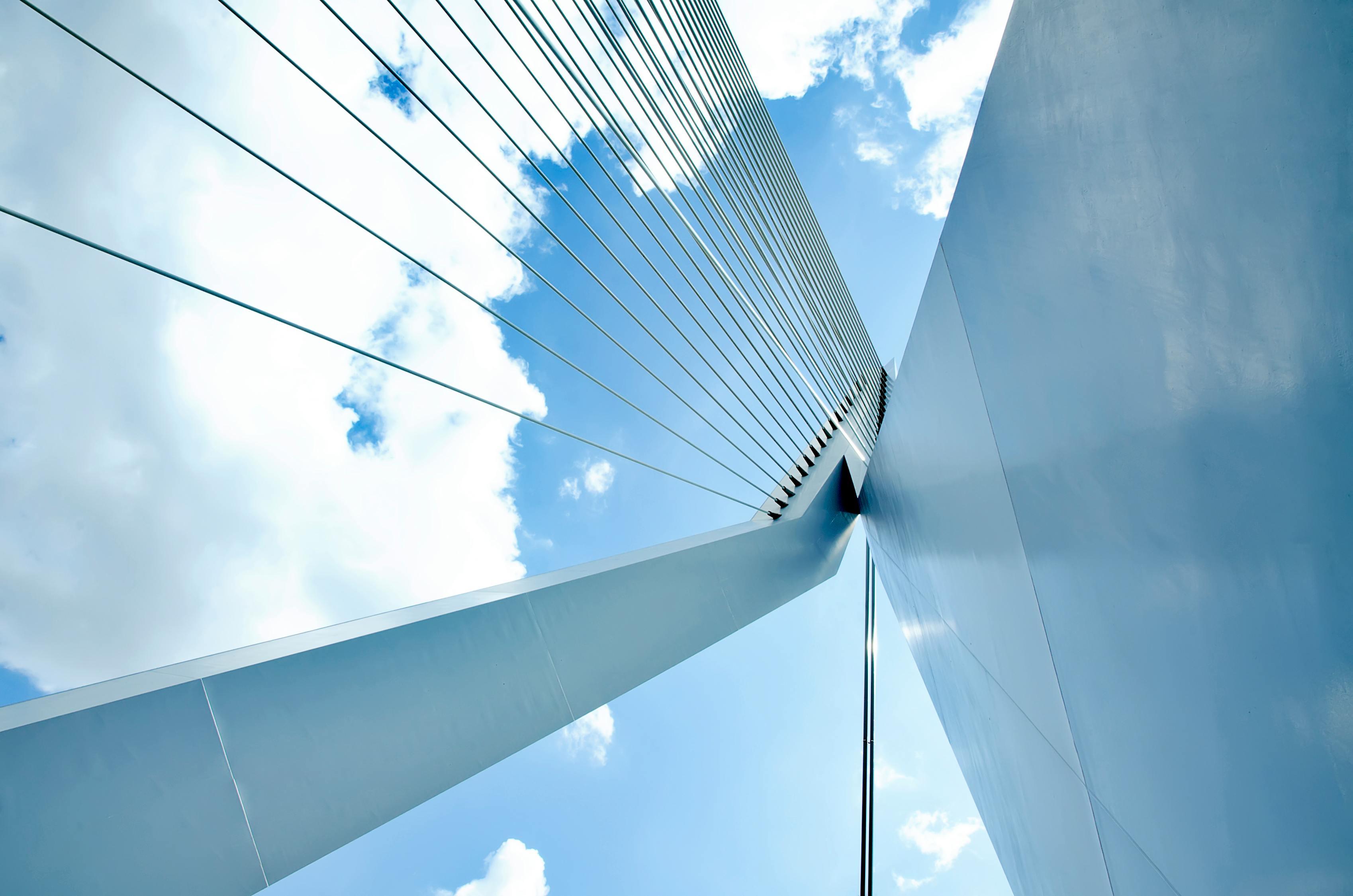 阿里巴巴走向全球资本市场的上市之路，历程回顾与未来展望