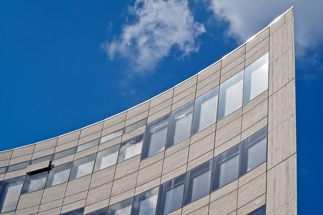 重塑商业魅力的艺术之旅,店铺招牌风采新展现风采的魅力艺术之旅