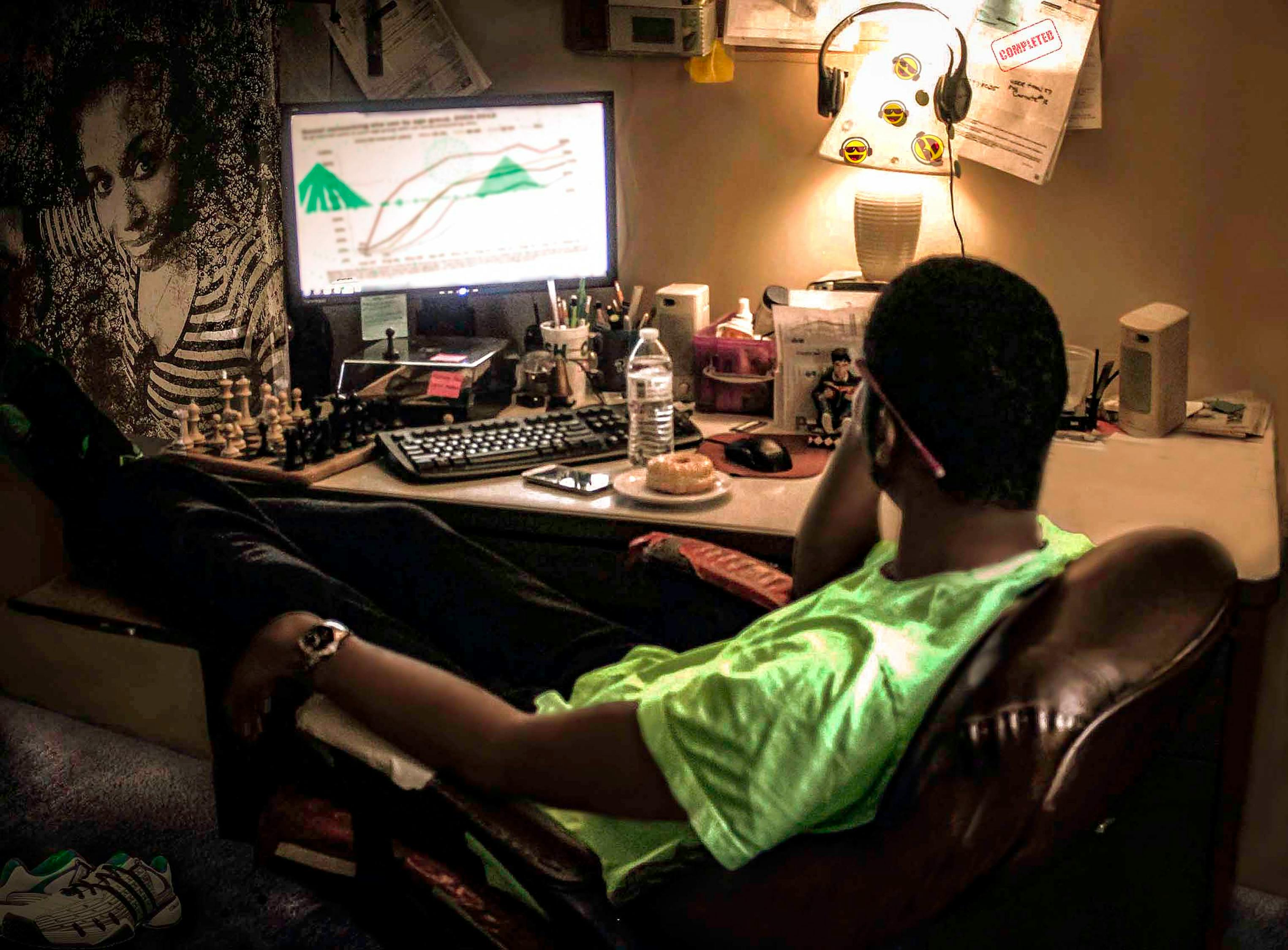 宅男电影院，舒适观影与娱乐的完美融合