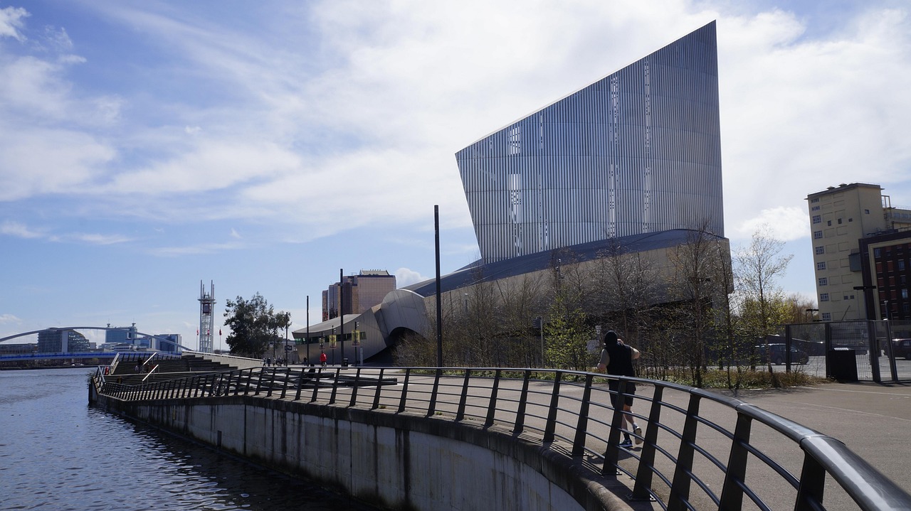 福州楼市最新动态，市场走势、热点区域与未来展望